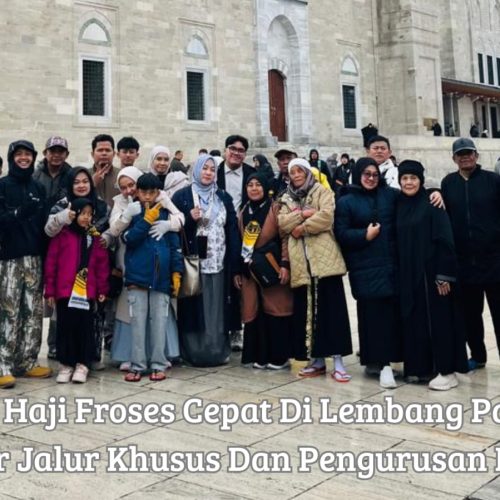 Calon jemaah berkonsultasi mengenai prosedur daftar haji froses cepat di lembang bersama petugas resmi